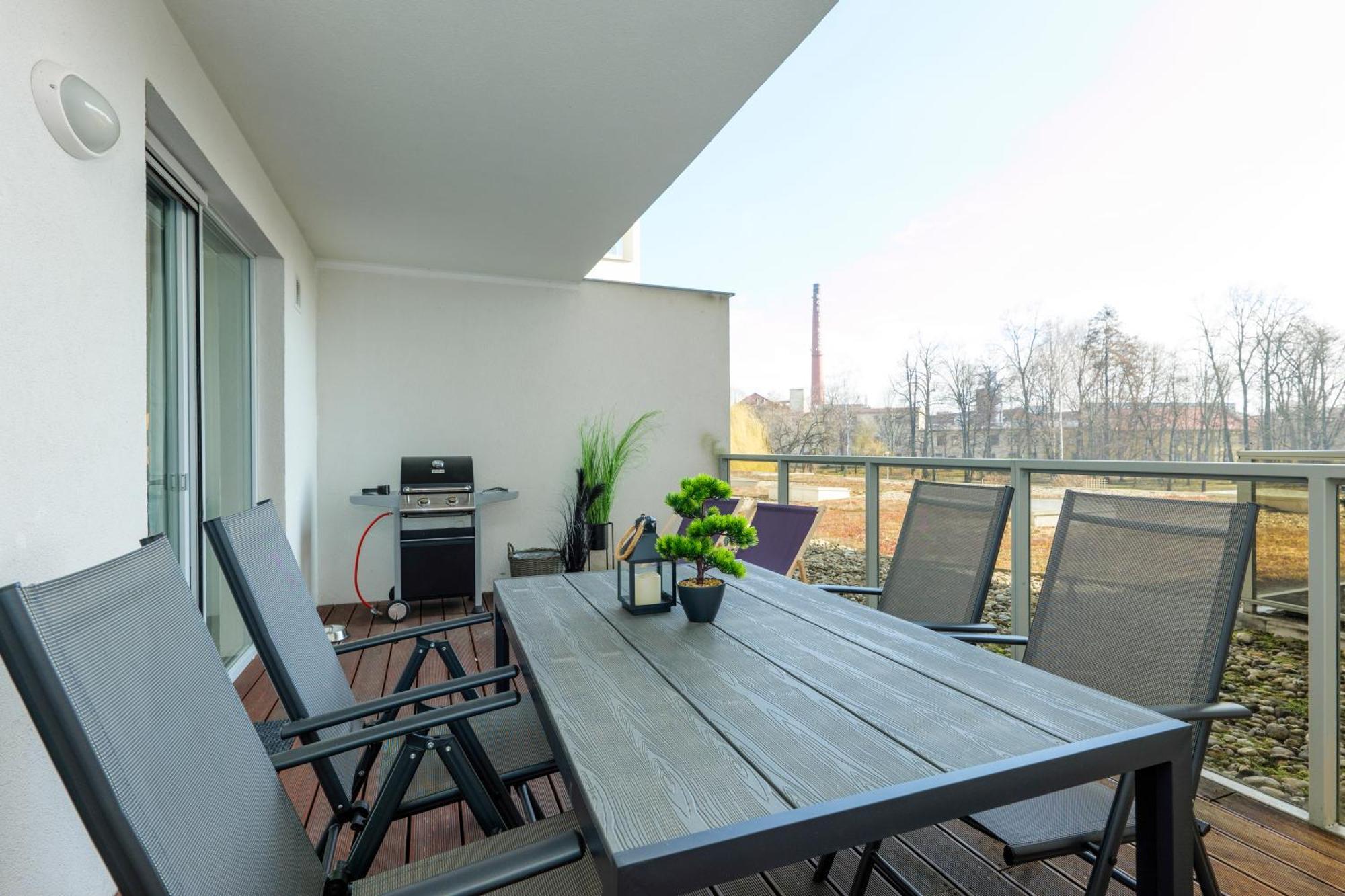 Homeawayhome By The River Ceske Budejovice Exterior photo